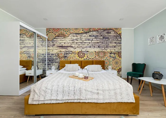 Komfortowe W Centrum Bytomia Blisko Rynku By Renters דירה *